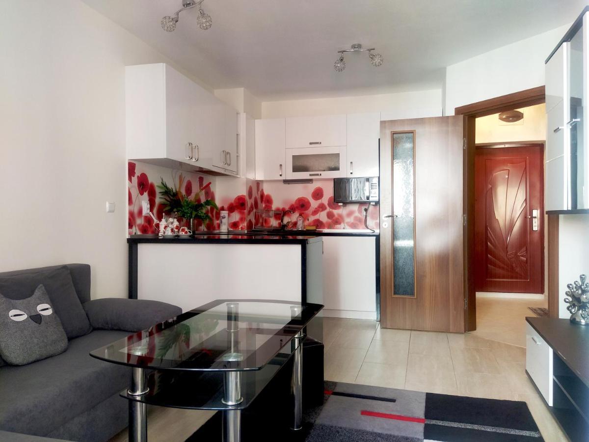 Modern Apartment In Burgas Exterior foto