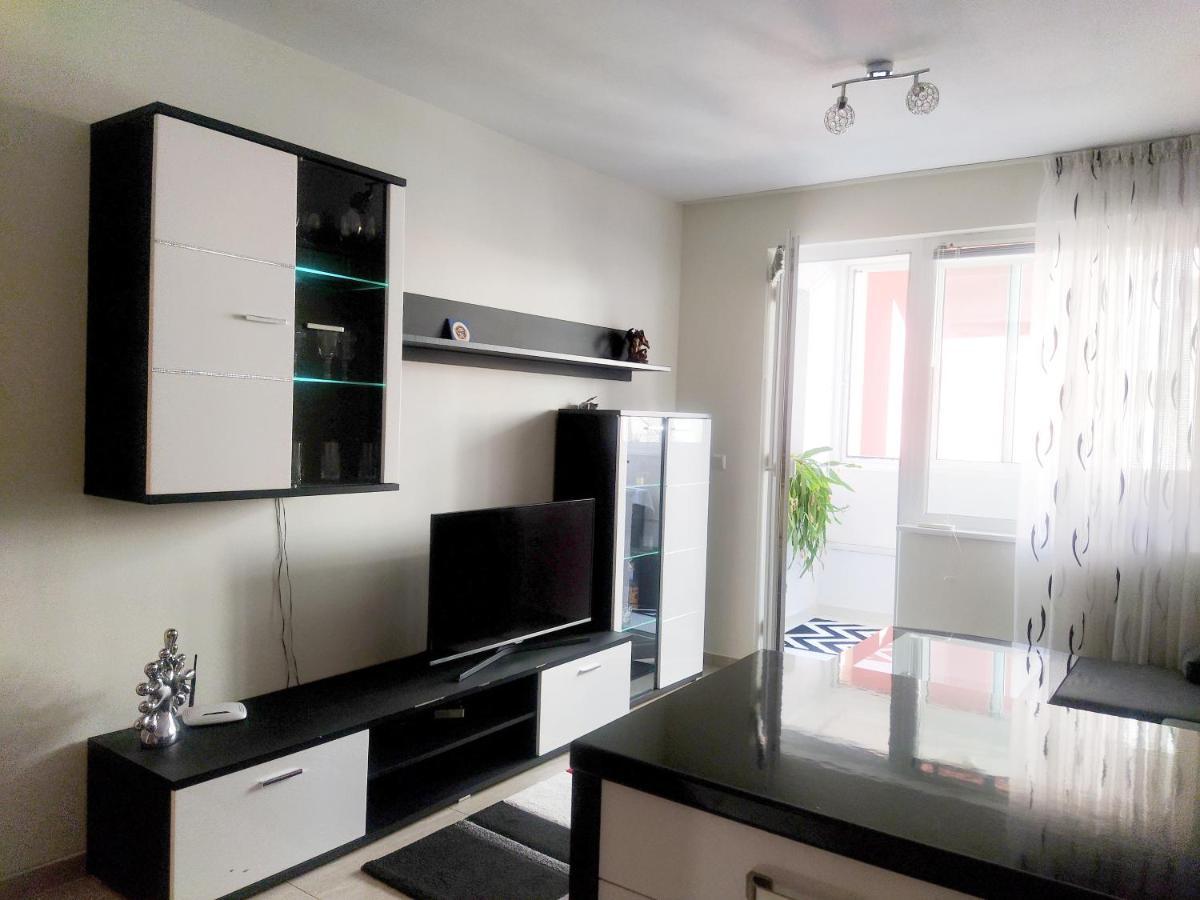 Modern Apartment In Burgas Exterior foto